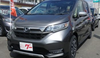 Honda freed hybrid