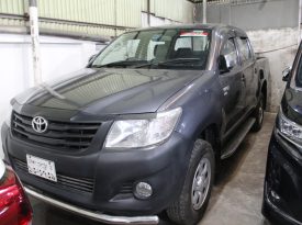 Toyota Hilux Double cabin Pickup 2011