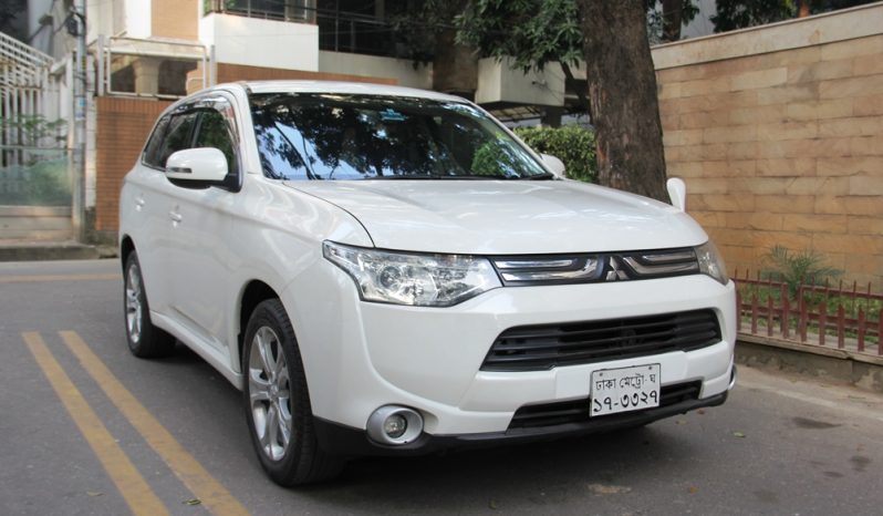 Mitsubishi Outlander New Shape 2012