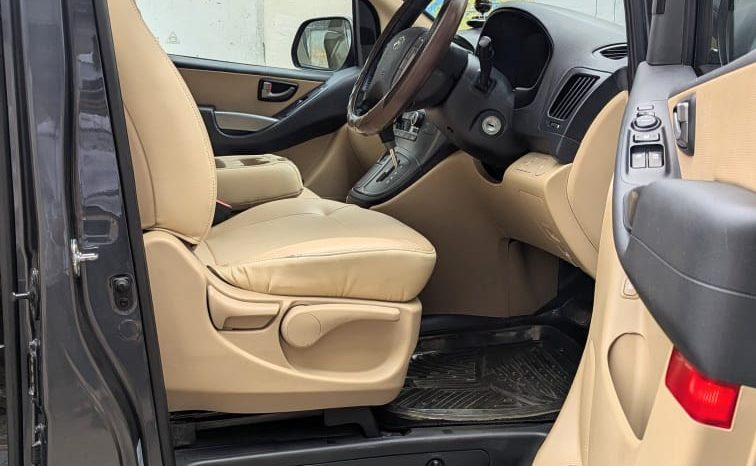 Hyundai H1 New Shape Sunroof Price In Bangladesh full