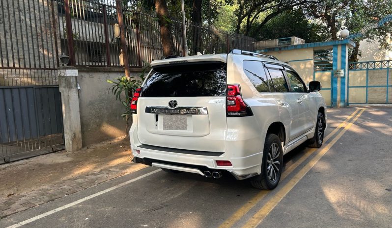 Toyota Land Cruiser Prado TX Price In Bangladesh full
