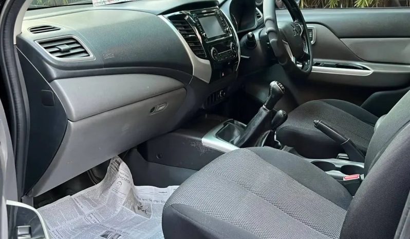 Mitsubishi L200 Sportero Double Cabin Carryboy Price In Bangladesh full