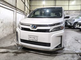 Toyota Voxy New Shape Power Door 2020