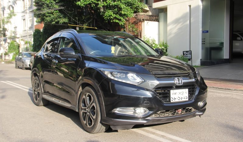 Honda Vezel S Package Non-Hybrid Octane Drive 2015